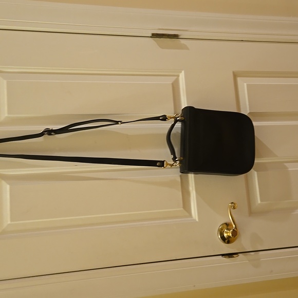 CLASSIC BLACK LEATHER OROTON SHOULDER BAG PURSE 👜 👛 9"×8"×2" - Picture 4 of 13